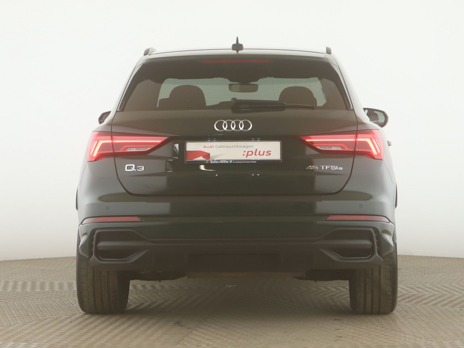 Audi Q3 45 TFSIe S line HYBRID+AHK+Matrix+PDC+SitzH+M foto 6