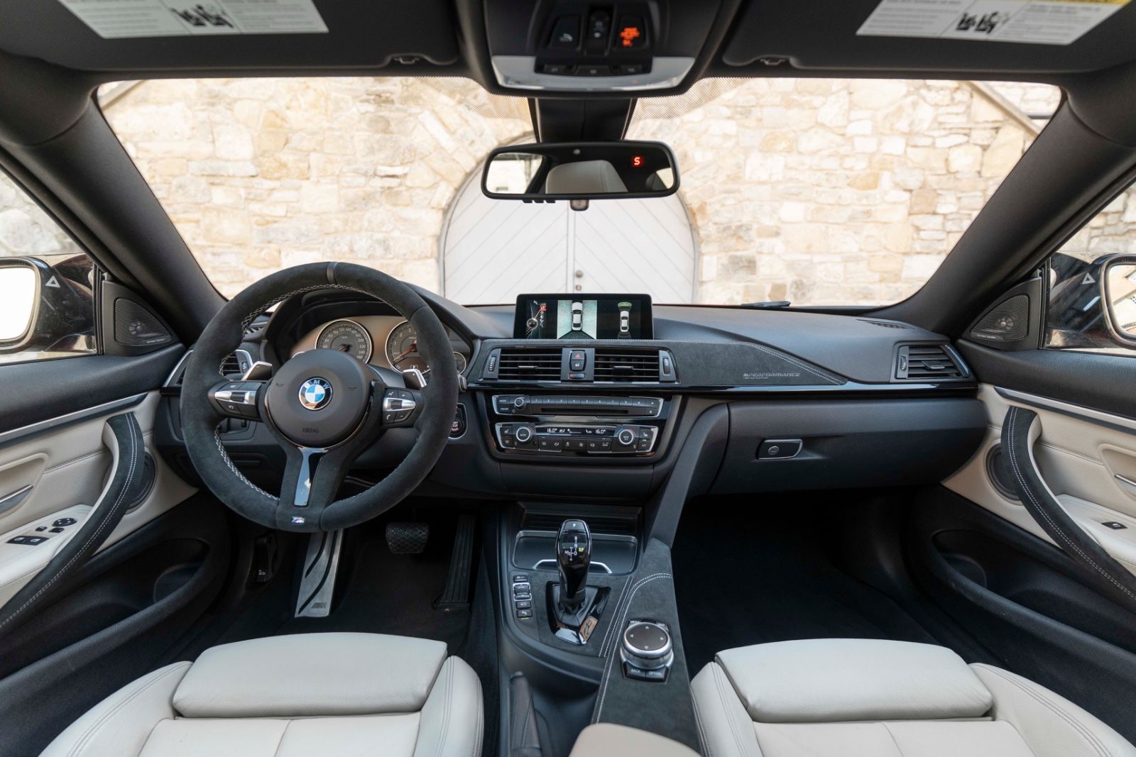 Fahrzeugabbildung BMW 435IX COUPE M-PERFORMANCE HUD H&K KAM ALC TOTW