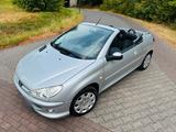 Peugeot 206cc Cabrio Erst 65TKM Tüv Neu 8/... - Peugeot 206 in Köln