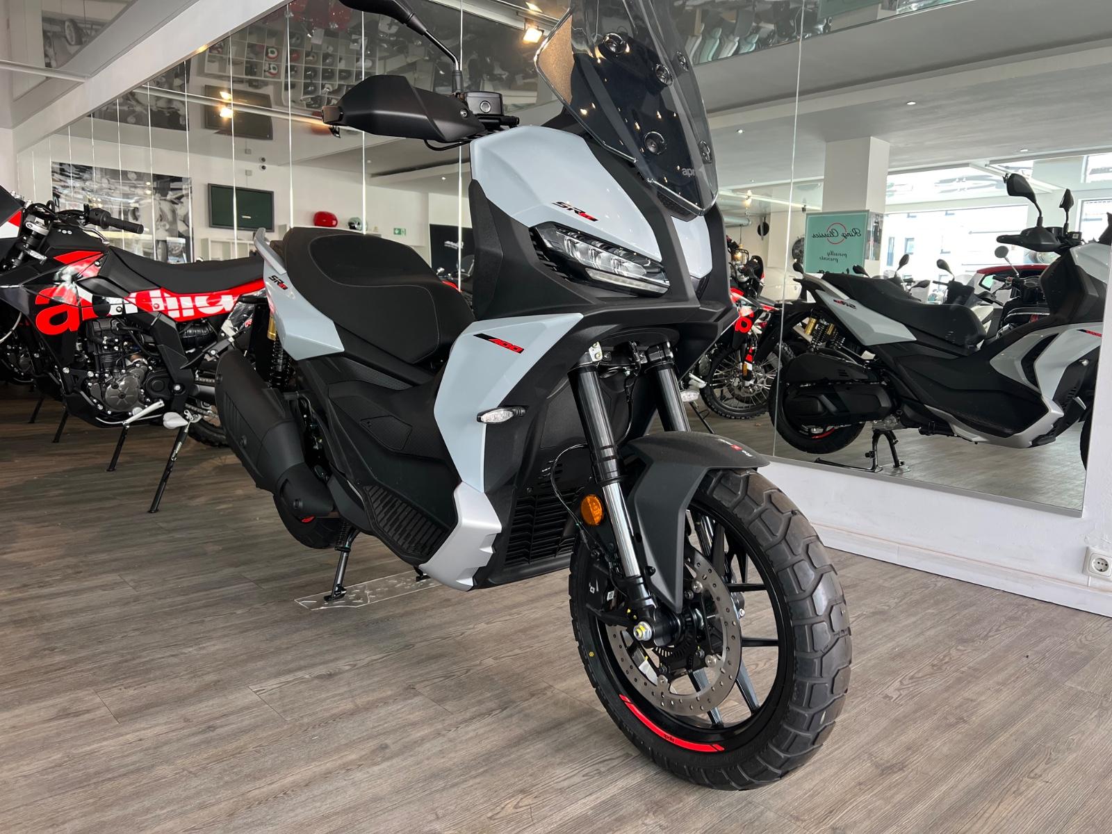 Aprilia SR GT 400 Vorführer/Ausstellungsstück nur 103km
