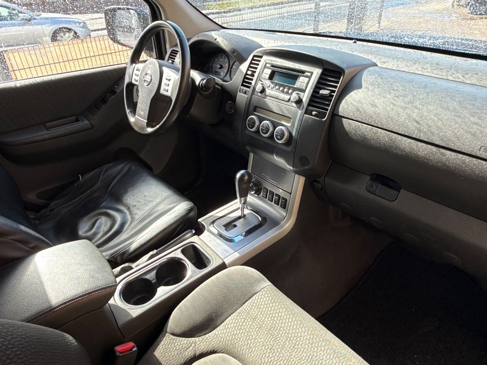 Navara Pickup Double Cab SE 4X4 Tüv Neu|Automati