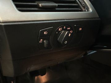 BMW 530 i Touring *Klima*Navi*Xenon*AHK*Freisprech*