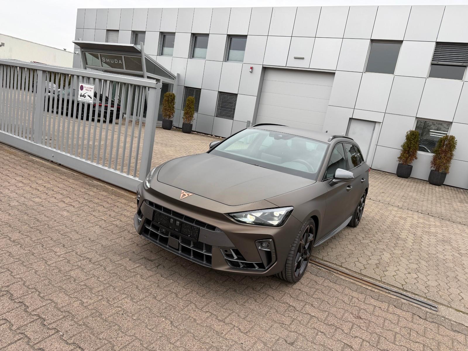 Cupra Leon 2.0 TSI 4Drive VZ AHK*SOUND*ACC*LANE*SIDE*