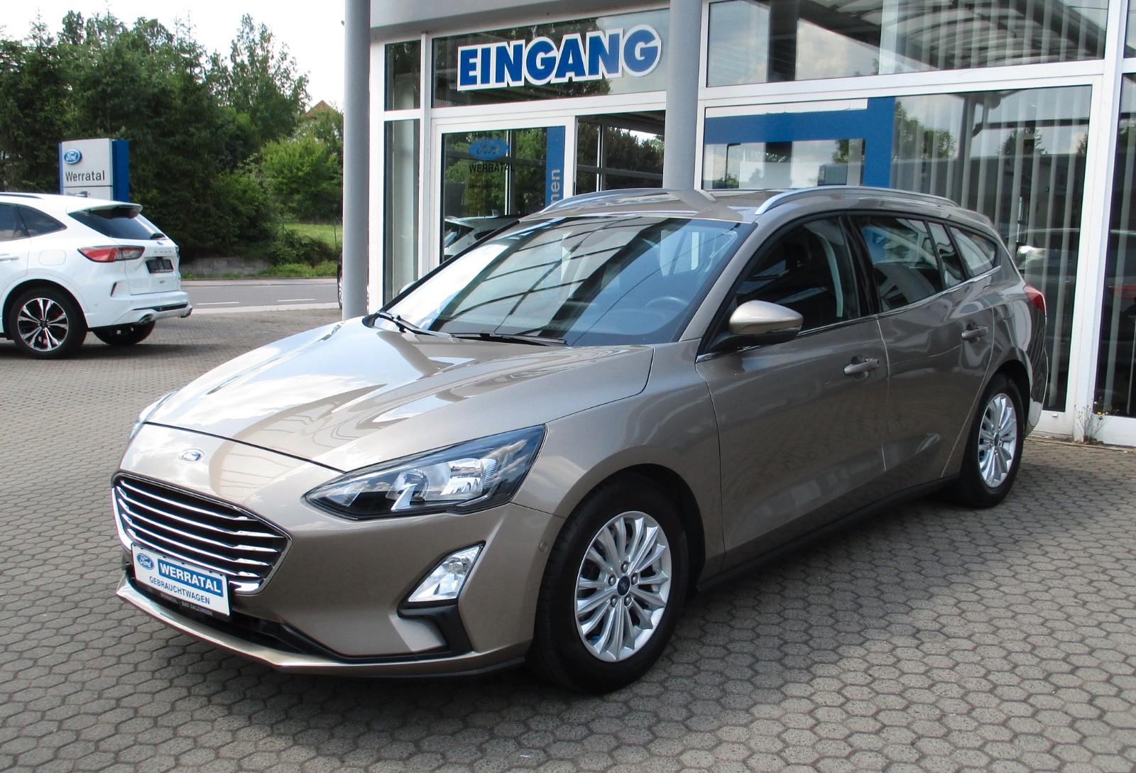 Ford Focus Turnier Titanium / NavI AHK / Kamera