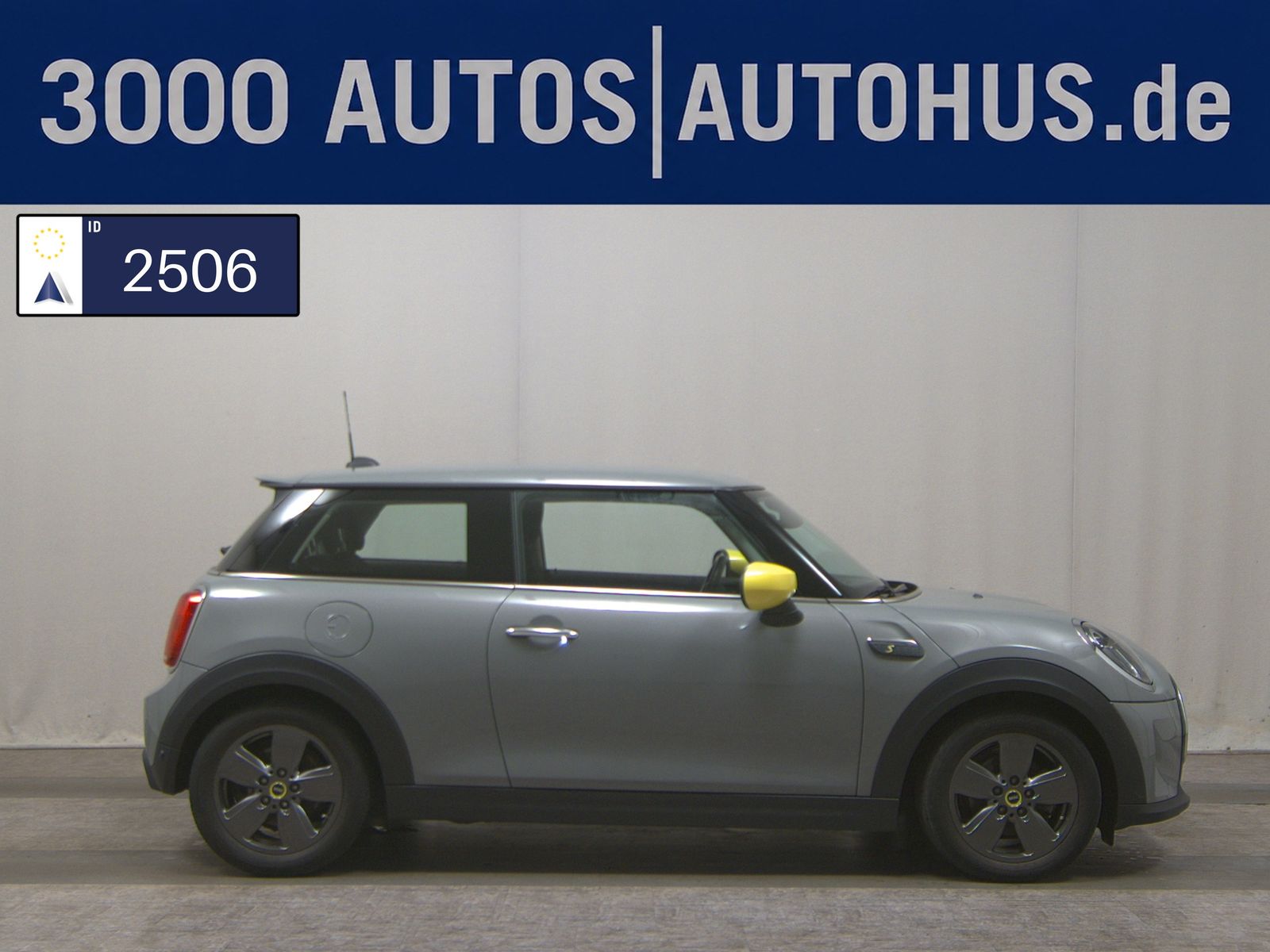 MINI Cooper SE Essential Trim Navi LED PDC Shz