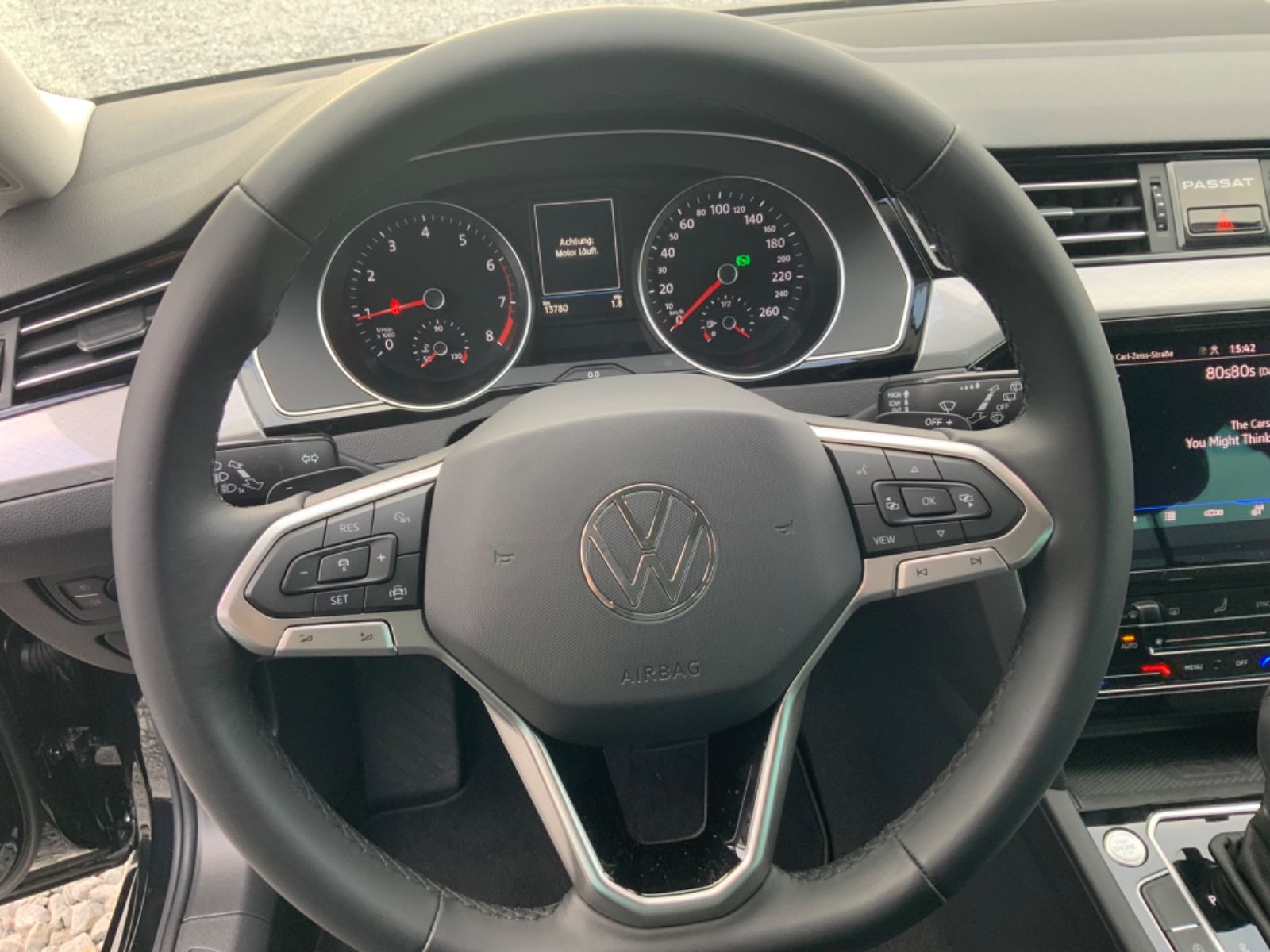 Fahrzeugabbildung Volkswagen Passat Variant Comfortline Life Business