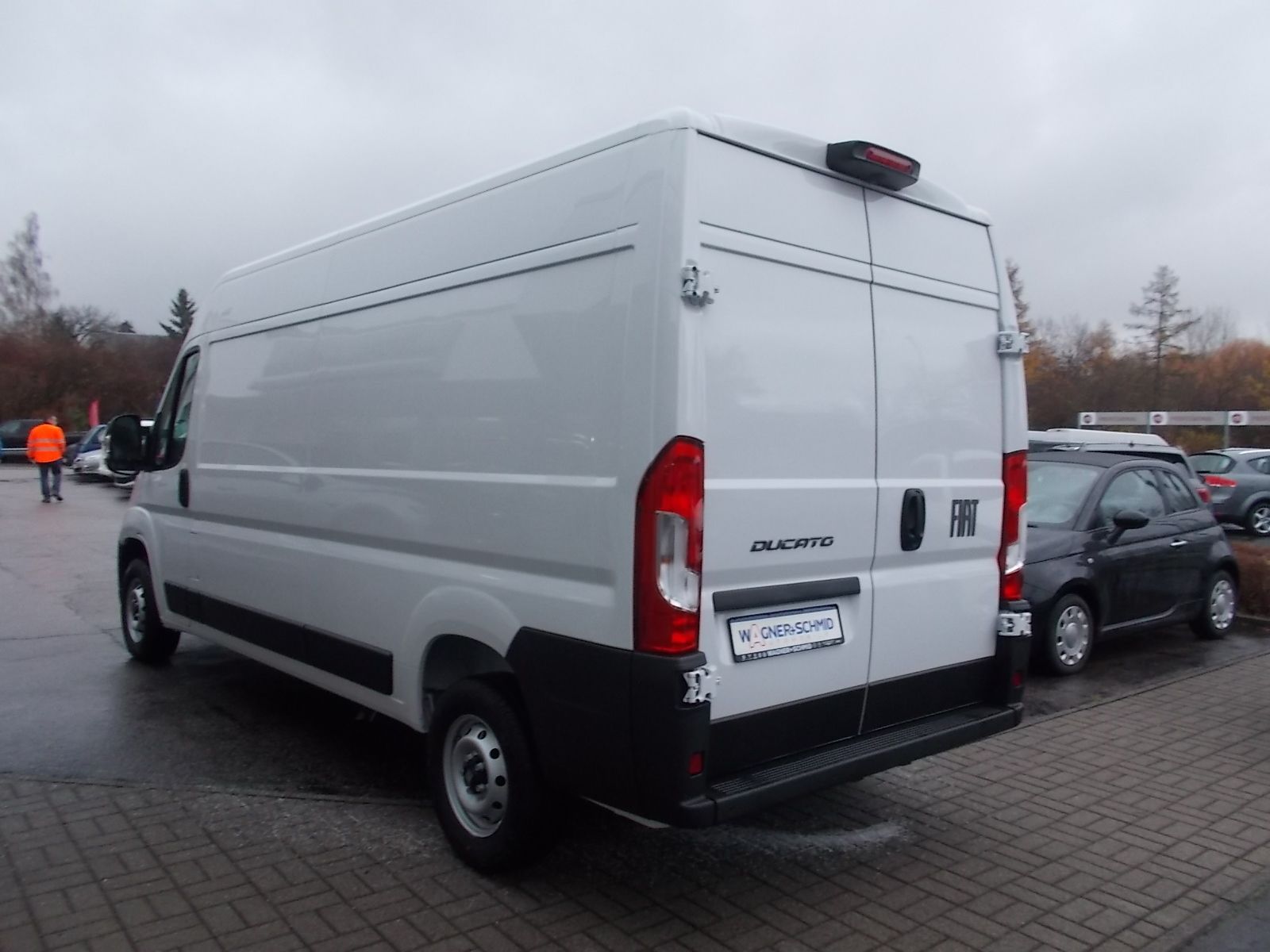 Fahrzeugabbildung Fiat Ducato 35 L3H2 KAWA Blech 140 PS