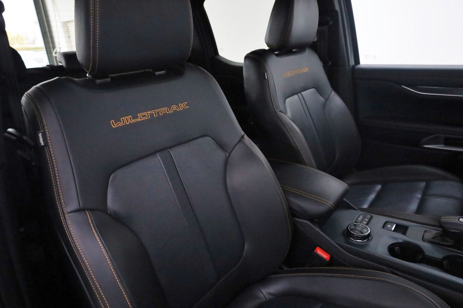 Fahrzeugabbildung Ford Ranger Wildtrak e-4WD,Leder, CarPlay, ACC, Rollo