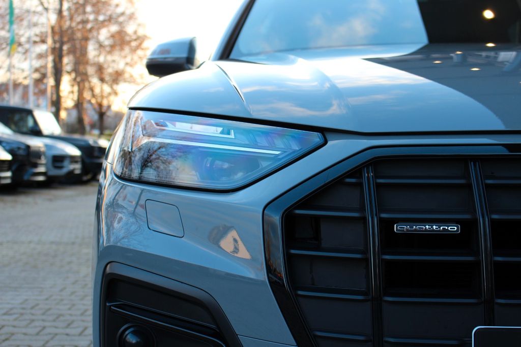 AUDI Q5 40 TDI/MAGNETIC RIDE/MATRIX/ADVANCED AUDI Q5 40 TDI/MAGNETIC RIDE/MATRIX/ADVANCED