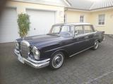Mercedes-Benz 220 Sb  majestätisch in dunkelblau    - Mercedes-Benz 220 Limousine Gebrauchtwagen