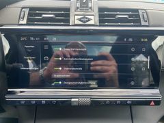 Fahrzeugabbildung DS Automobiles DS 7 BlueHDI 130 Aut. OPERA LEDER Panoramadach