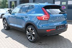 Fahrzeugabbildung Volvo XC40 B4 Plus Dark DCT*RFK*STDHZG*BLIS*ACC*AHK