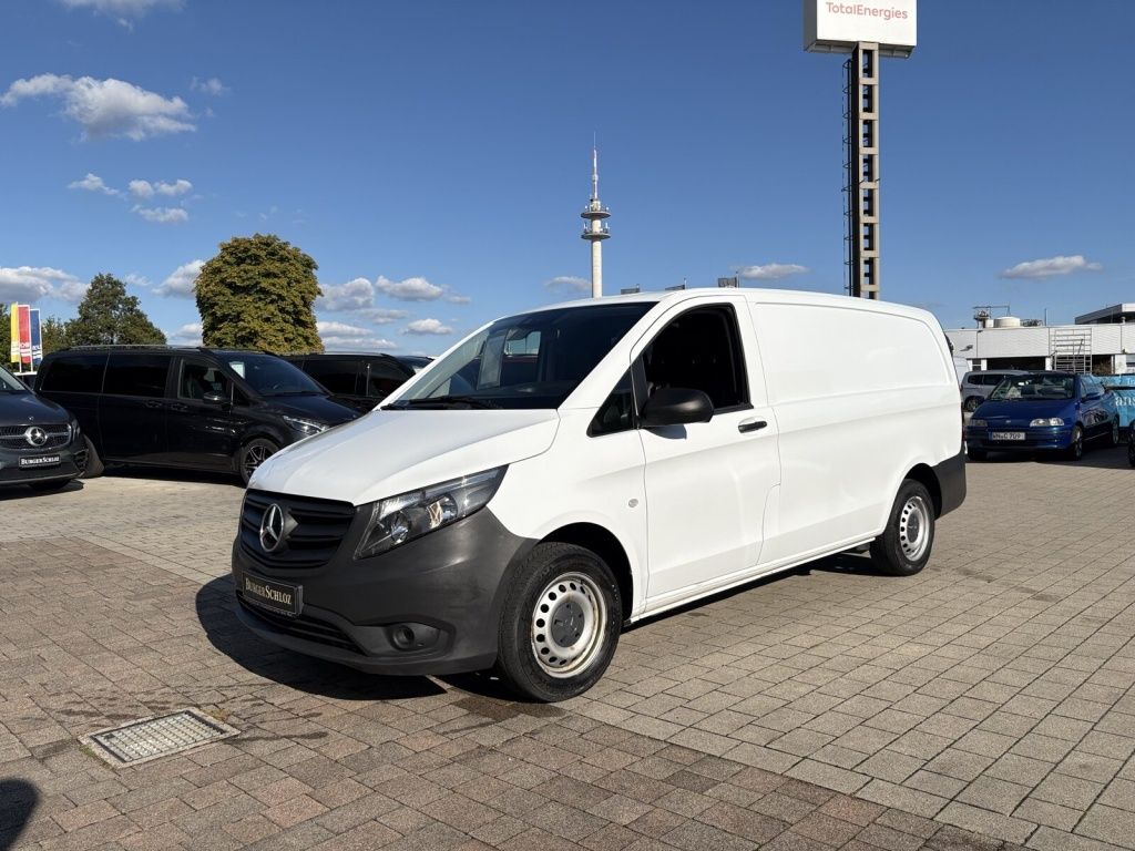 Image of Mercedes-Benz Vito