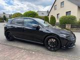 Volkswagen Golf 2.0 TSI 4MOTION 245kW R Black Edition AKRA - Volkswagen Golf: R Black Edition