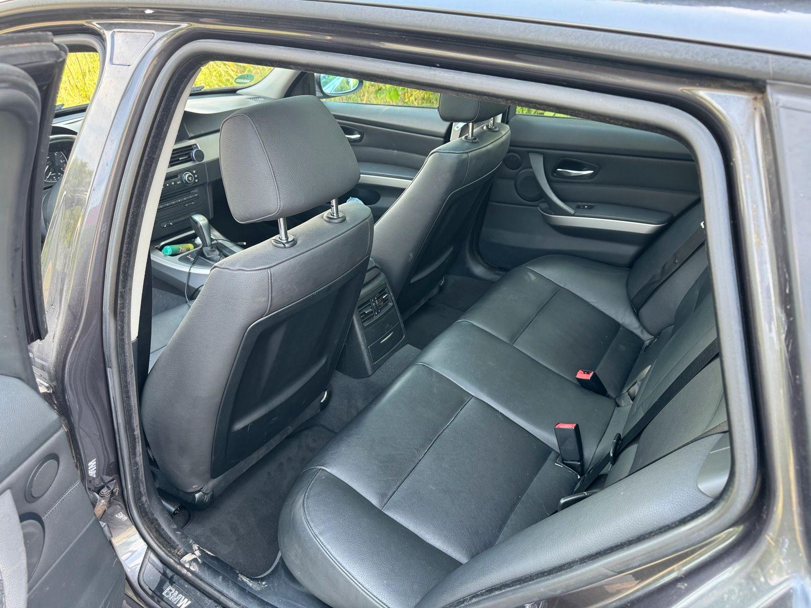 BMW 318 2007 — photo 9