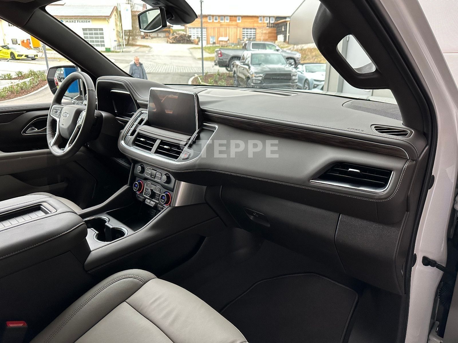 Chevrolet Tahoe 5,3 V8 AWD Z71 AHK  20Alu