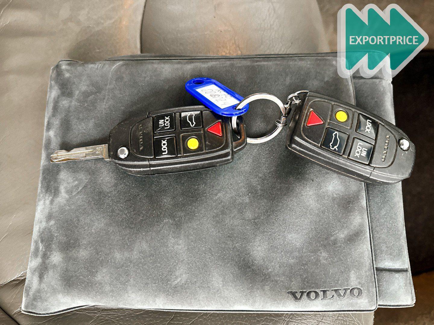 Volvo XC70 2006 — photo 25