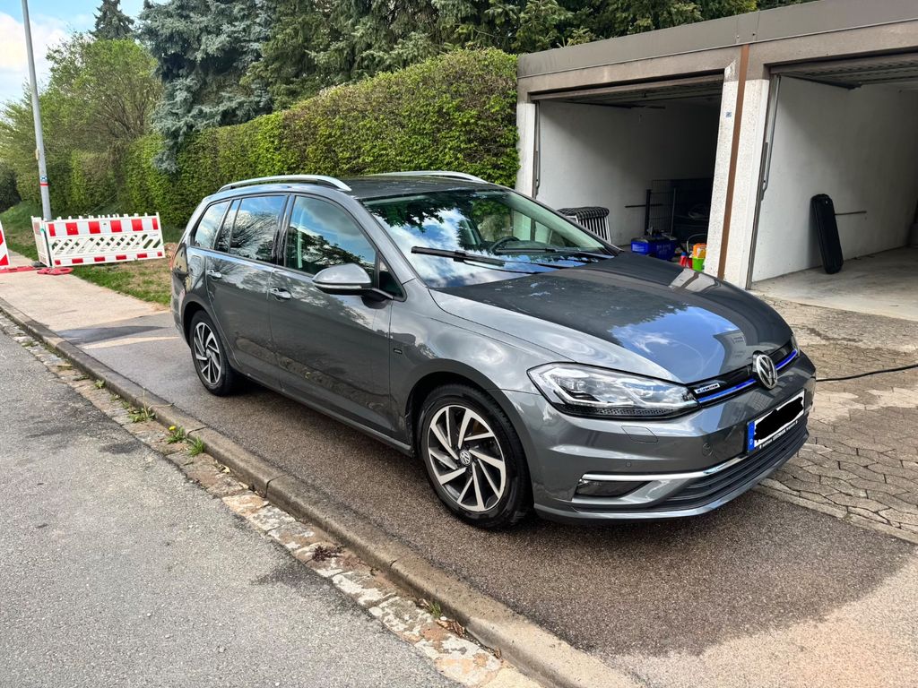 Image of Volkswagen Golf