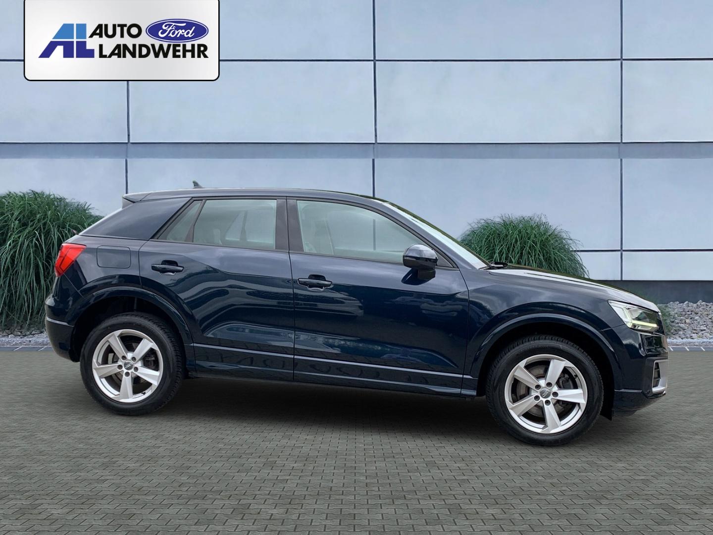 Audi Q2 quattro sport El. Panodach Navi Leder Digital