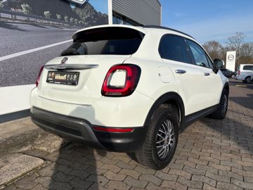 Fahrzeugabbildung Fiat 500X Cross 4x2 Navi PDC RFK CarPlay MFL uvm.