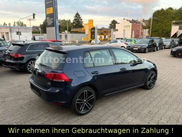 Volkswagen Golf - 9