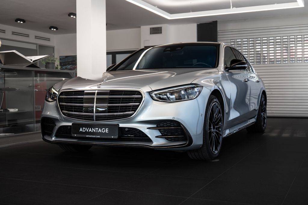 Image of Mercedes-Benz S 400