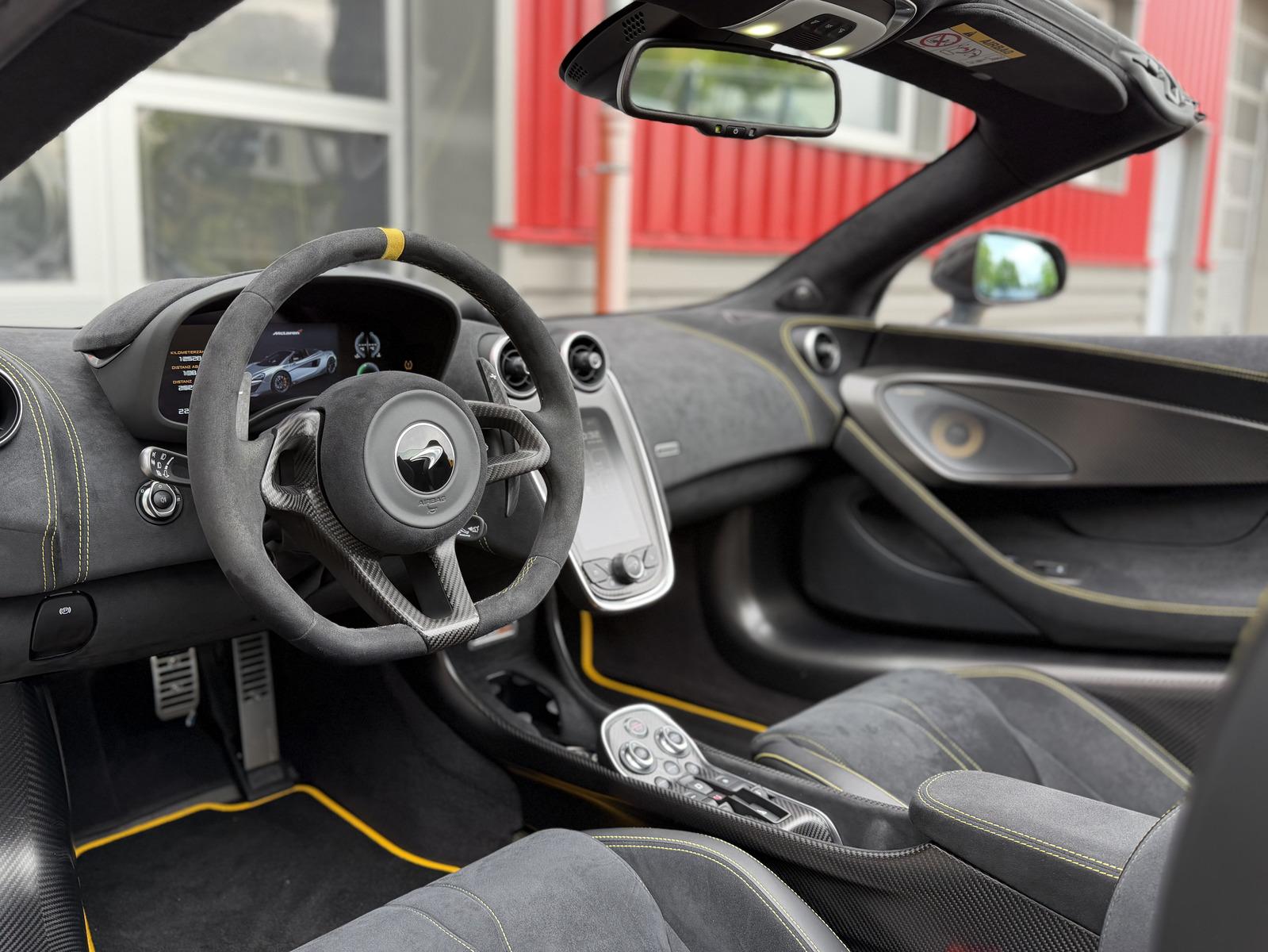 McLaren 600LT Spider''MwSt.''Carbon''Lift''B&W''Memory''