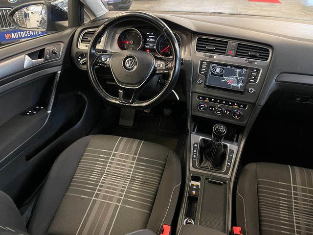 Volkswagen Golf 7 Lounge 4Motion *AHK*ACC*NAVI*KAM*STNDHZ*