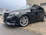 Mercedes-Benz B 250 Automatik/Panorama-Dach - schwarze Mercedes-Benz B 250