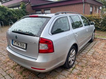 صورة 2 لـ 2009 Mercedes-BENZ A 220
