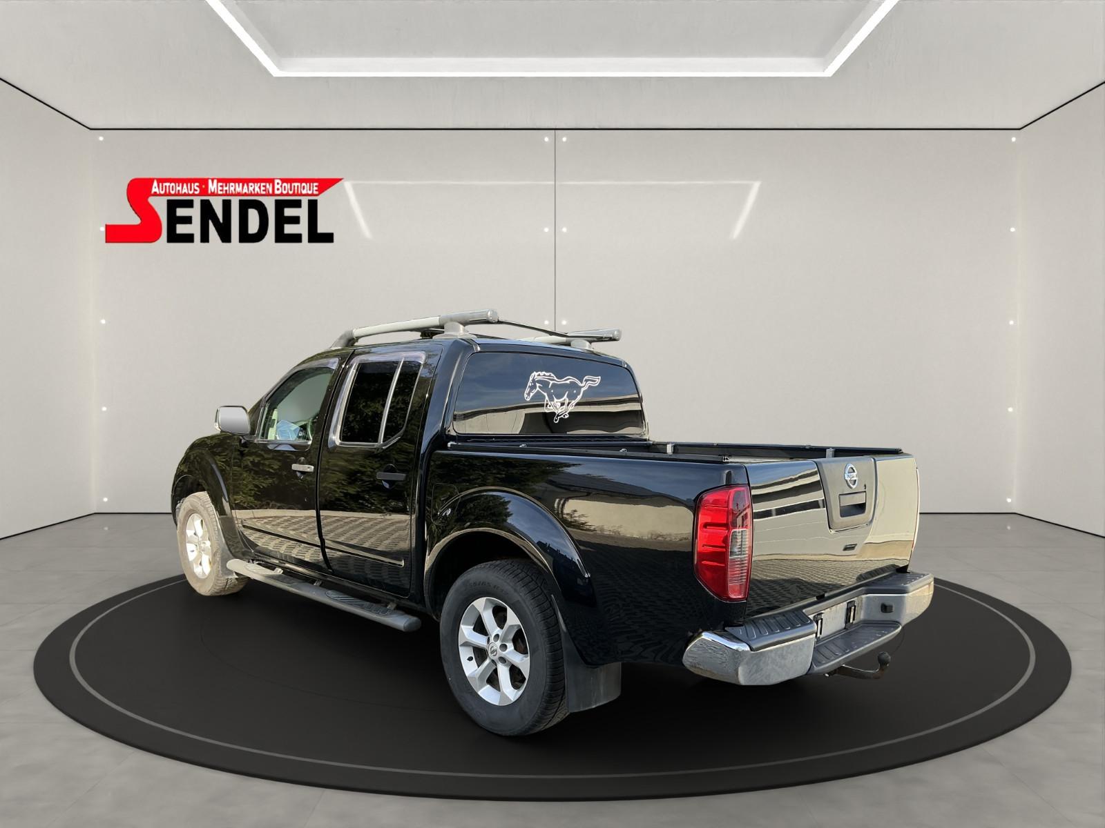 Nissan Navara Double Cab LE 4x4 | 171 ch | BVA | Cuir | Toit ouvrant | Sièges chauffants électriques | Attelage