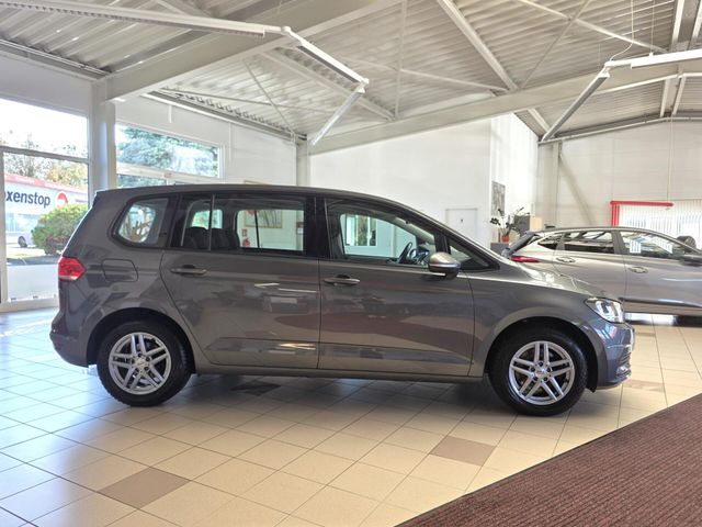VW Touran — Foto 10