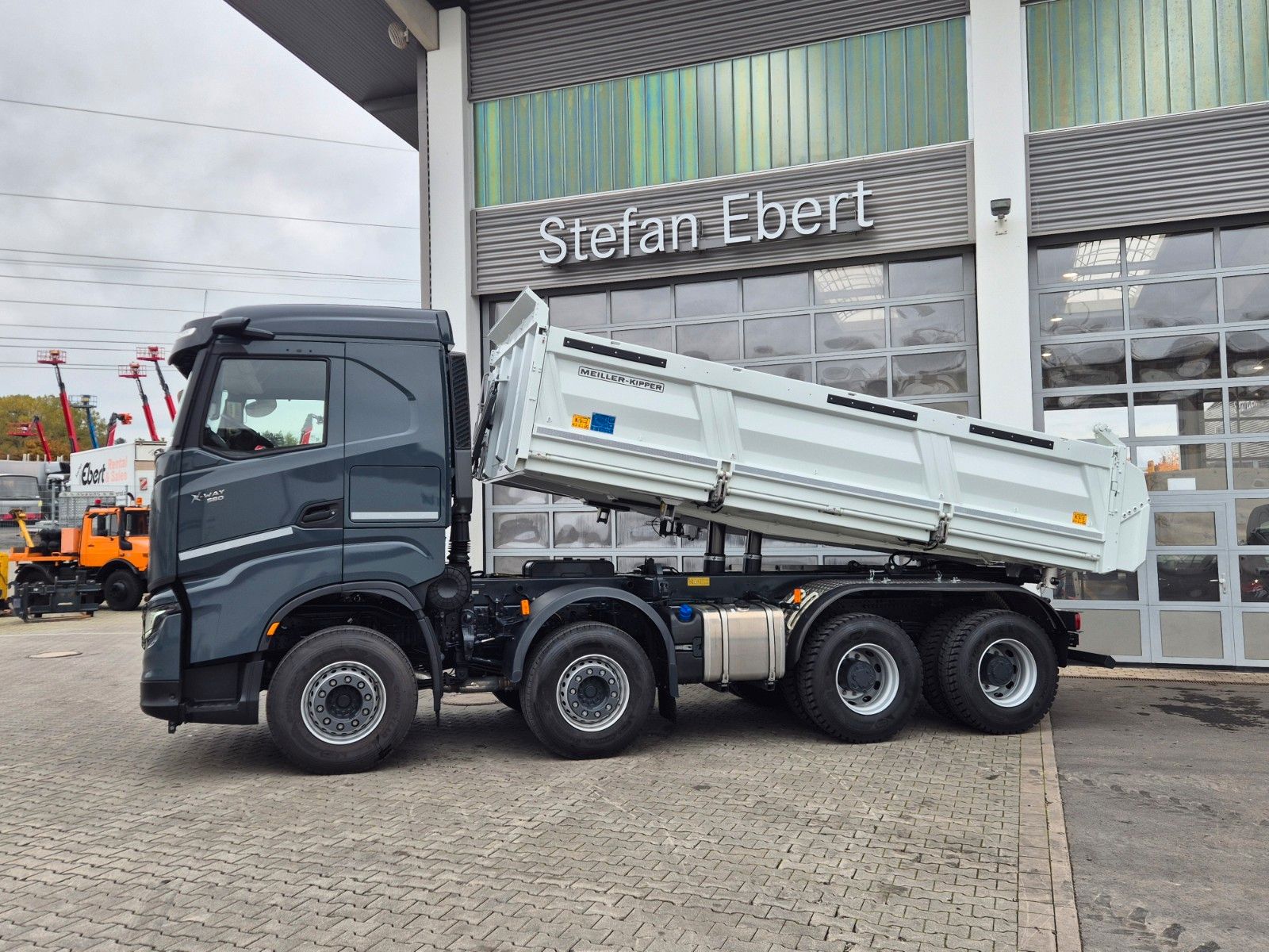 Fahrzeugabbildung Iveco AS360X58Z HR ON+ 8x4 Meiller Bordmatic AHK