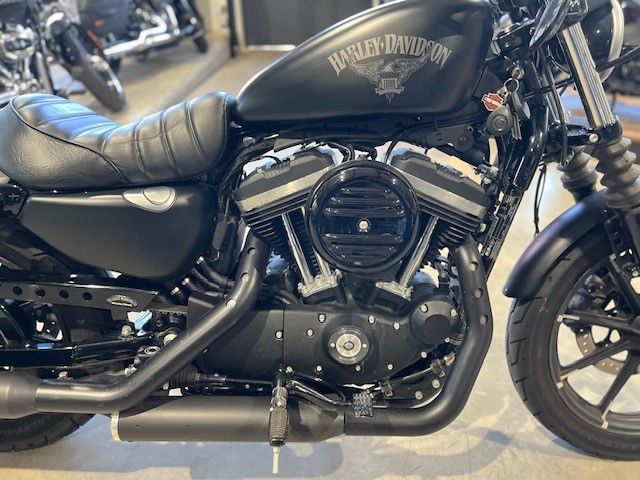 Fahrzeugabbildung Harley-Davidson XL2 883 Iron mit Miller Auspuffanlage