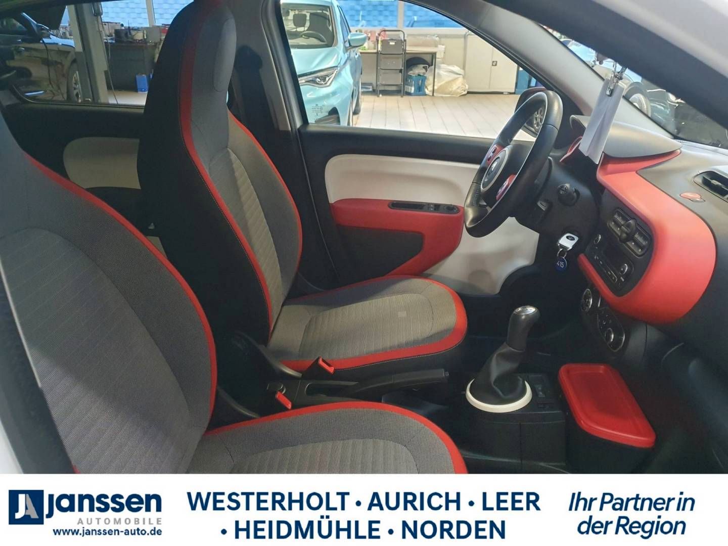 Fahrzeugabbildung Renault TWINGO CHIC