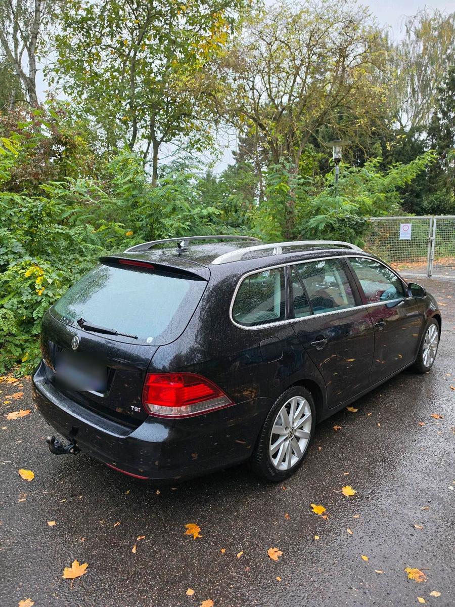 Volkswagen Golf 2011 — photo 11