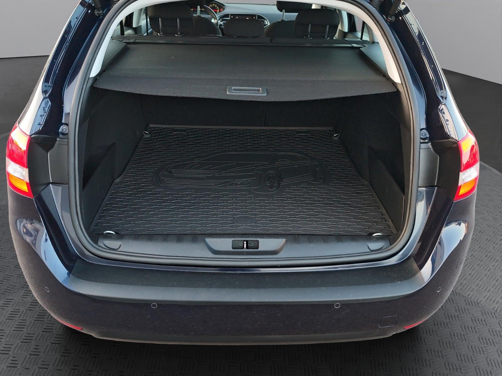 Peugeot 308 SW 1.2 Klimaauto Navi Kamera Sitzheizung