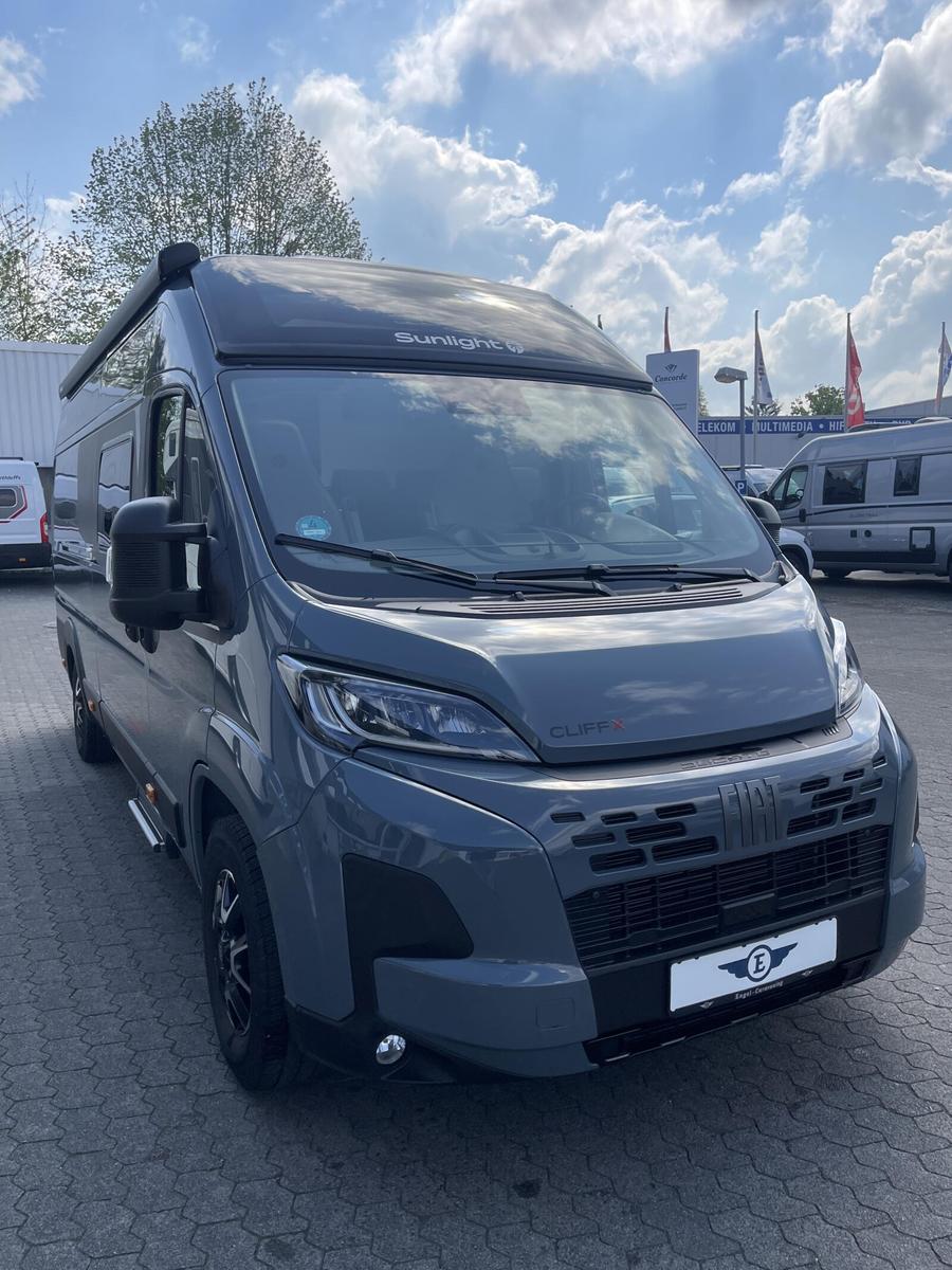 Sunlight Cliff X 640 Fiat