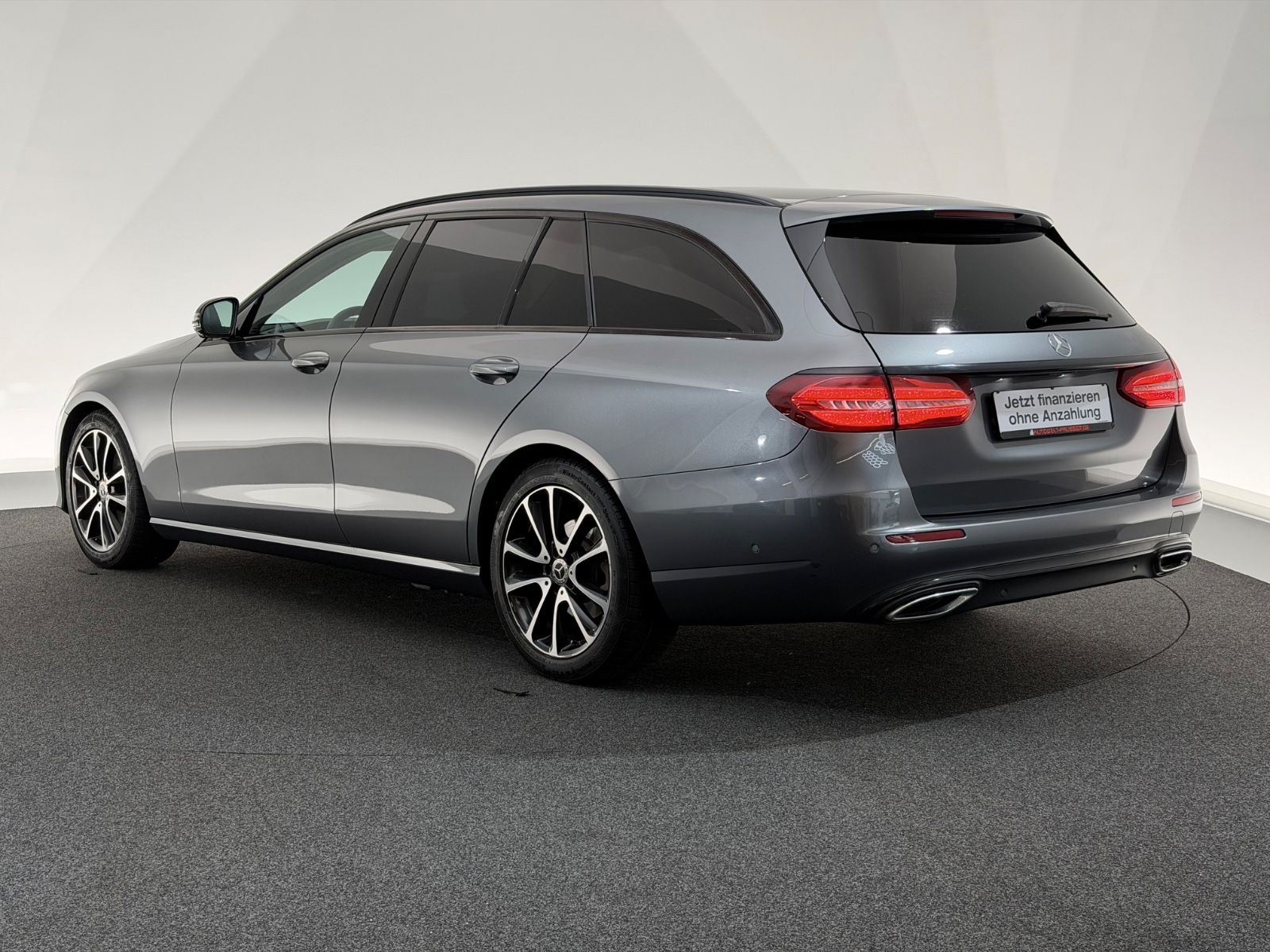 Mercedes-Benz E - Ansicht 5
