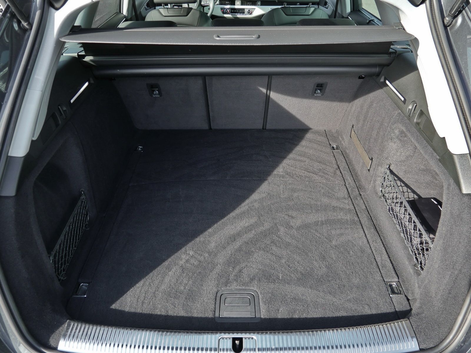 Audi A4 - Bild 22