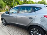 Hyundai ix35 2.0 CRDi Aut. | Pano | TÜV 11/27 | ÖL NEU