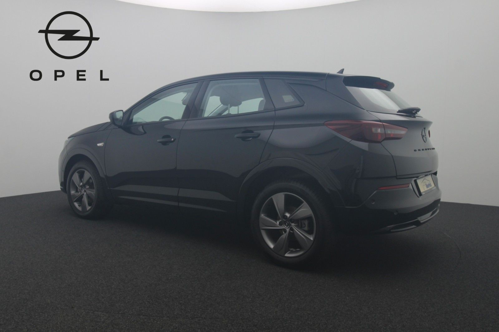 Fahrzeugabbildung Opel Grandland X 1.2 GS Line