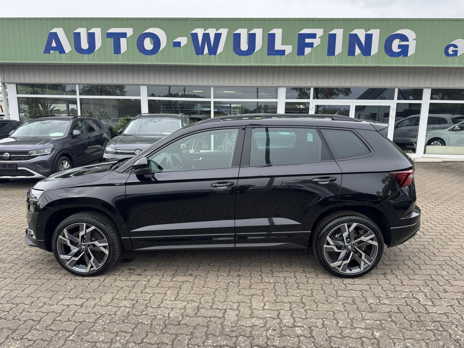 Skoda Karoq 1.5 TSI DSG Sportline,AHK,Canton,AreaView