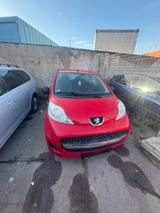 Peugeot 107 1.0 Benzin/Tüv bis 2027 gültig... - Peugeot 107 Gebrauchtwagen in Oberhausen