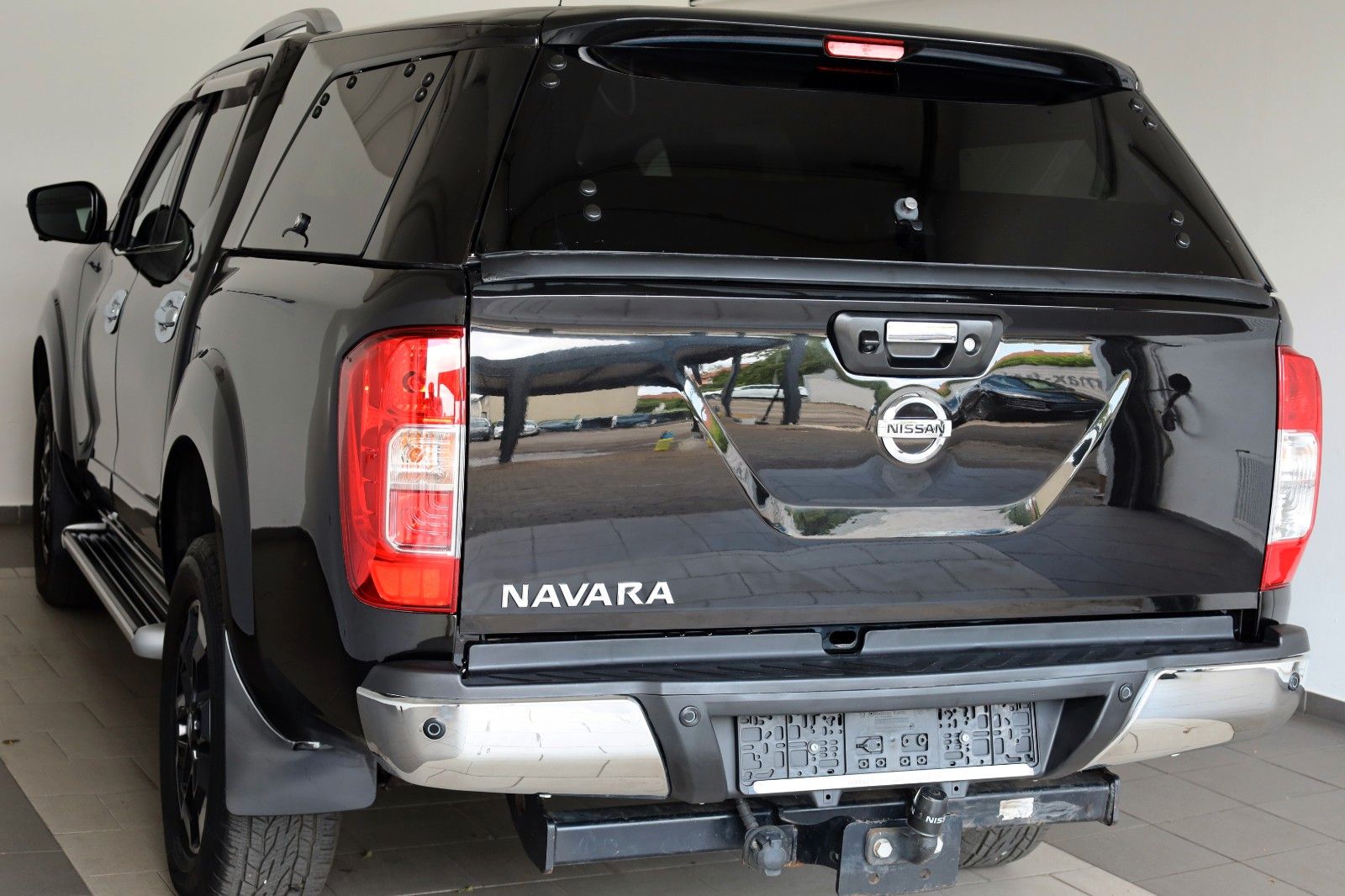 Fahrzeugabbildung Nissan Navara NP300 N-Guard,4x4,Leder,Navi,Hard Top,AHK