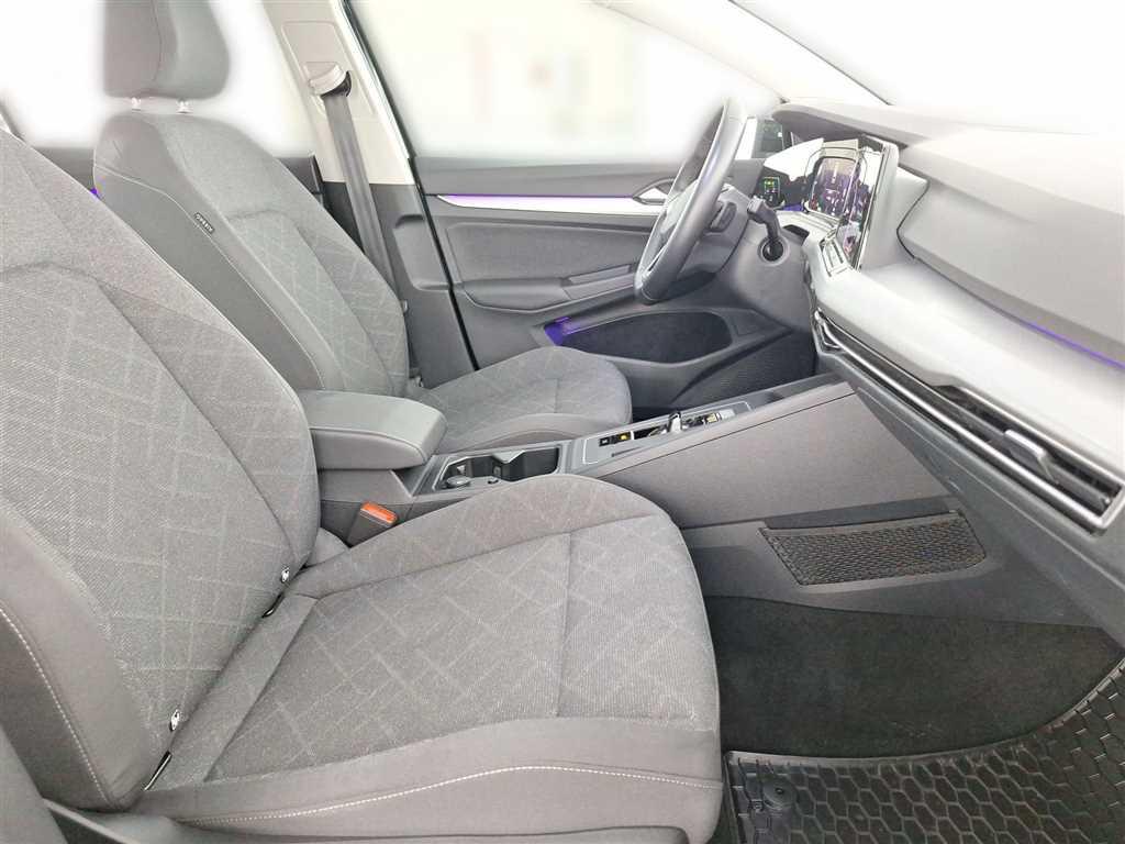 Volkswagen Golf Variant Life 2.0 TDI DSG Navi Winterpaket
