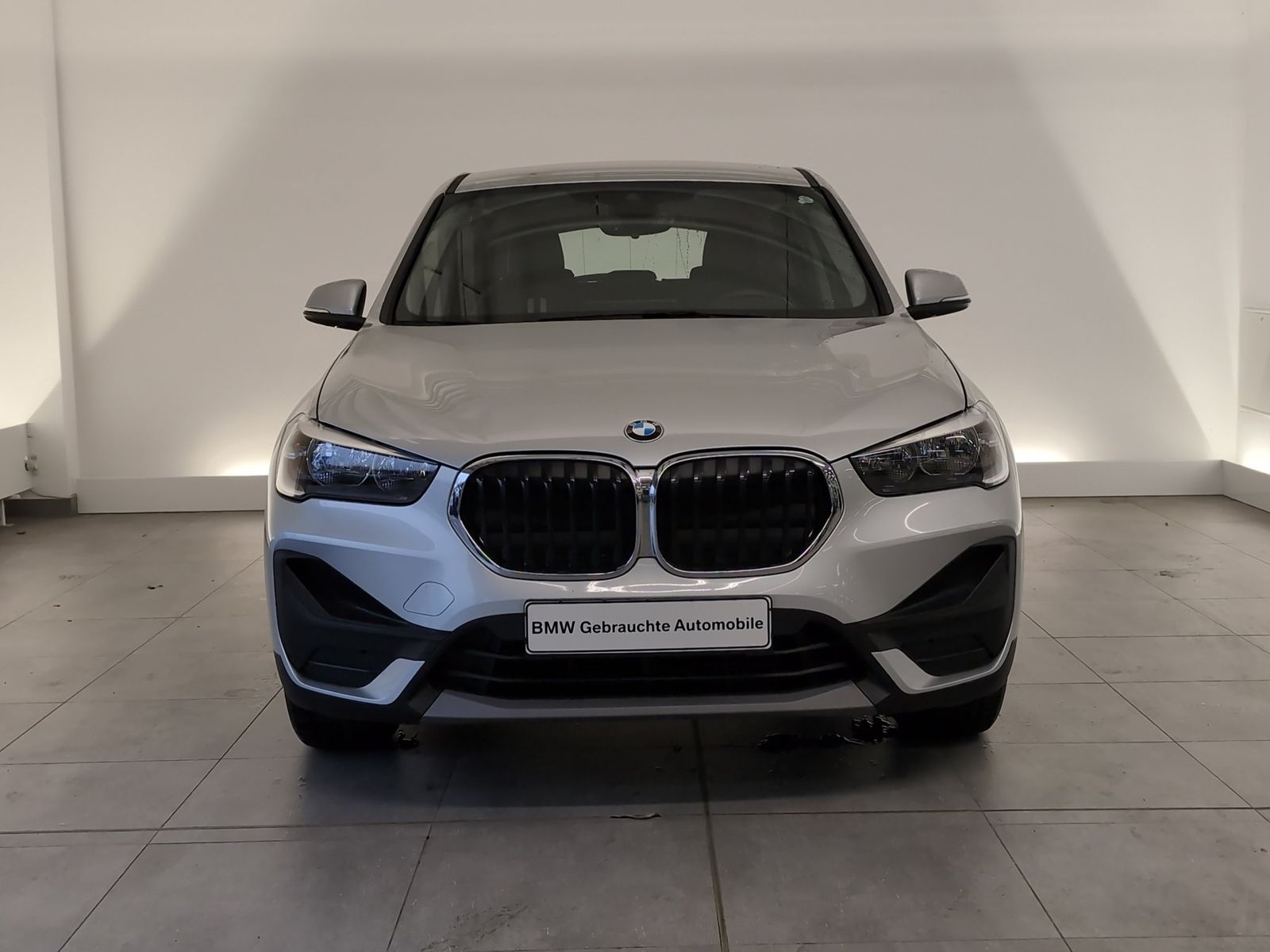 BMW X1 sDrive18d Advantage Navi/HuD/AHK/PDC/Lordose foto 2