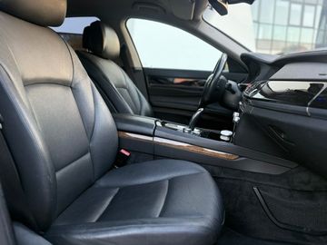 BMW 730 - 6