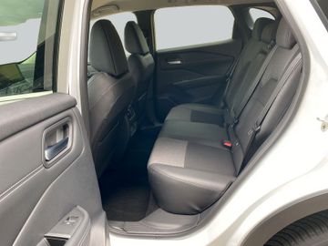 Nissan Qashqai - 11