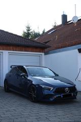 Mercedes-Benz A 35 AMG Mercedes-AMG A 35 4MATIC Edition 1 - : Blau, Mercedes